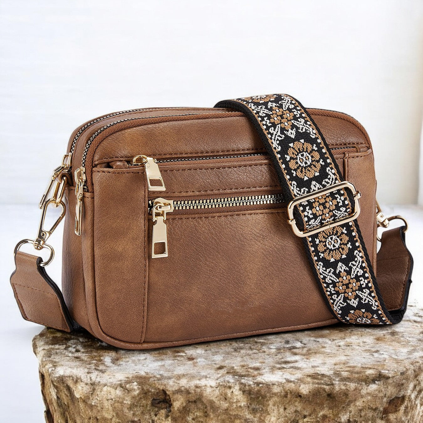 Livia™ | Lightweight Crossbody Bag